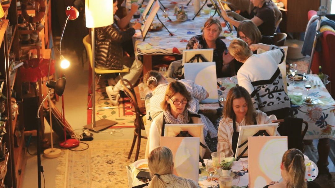 Paint & Sip at Swings & Roundabouts Yallingup with Hajni